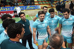 تلاش می كنيم تيم را در ليگ نگه داريم