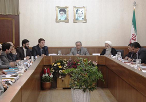 جوانان سازمان های مردم نهاد ایجاد کنند