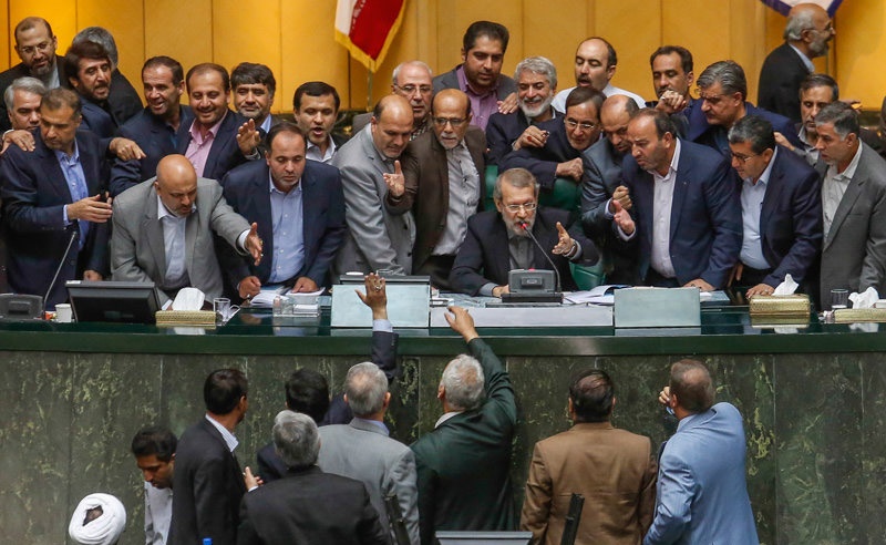چهارراه برجام بر مدار