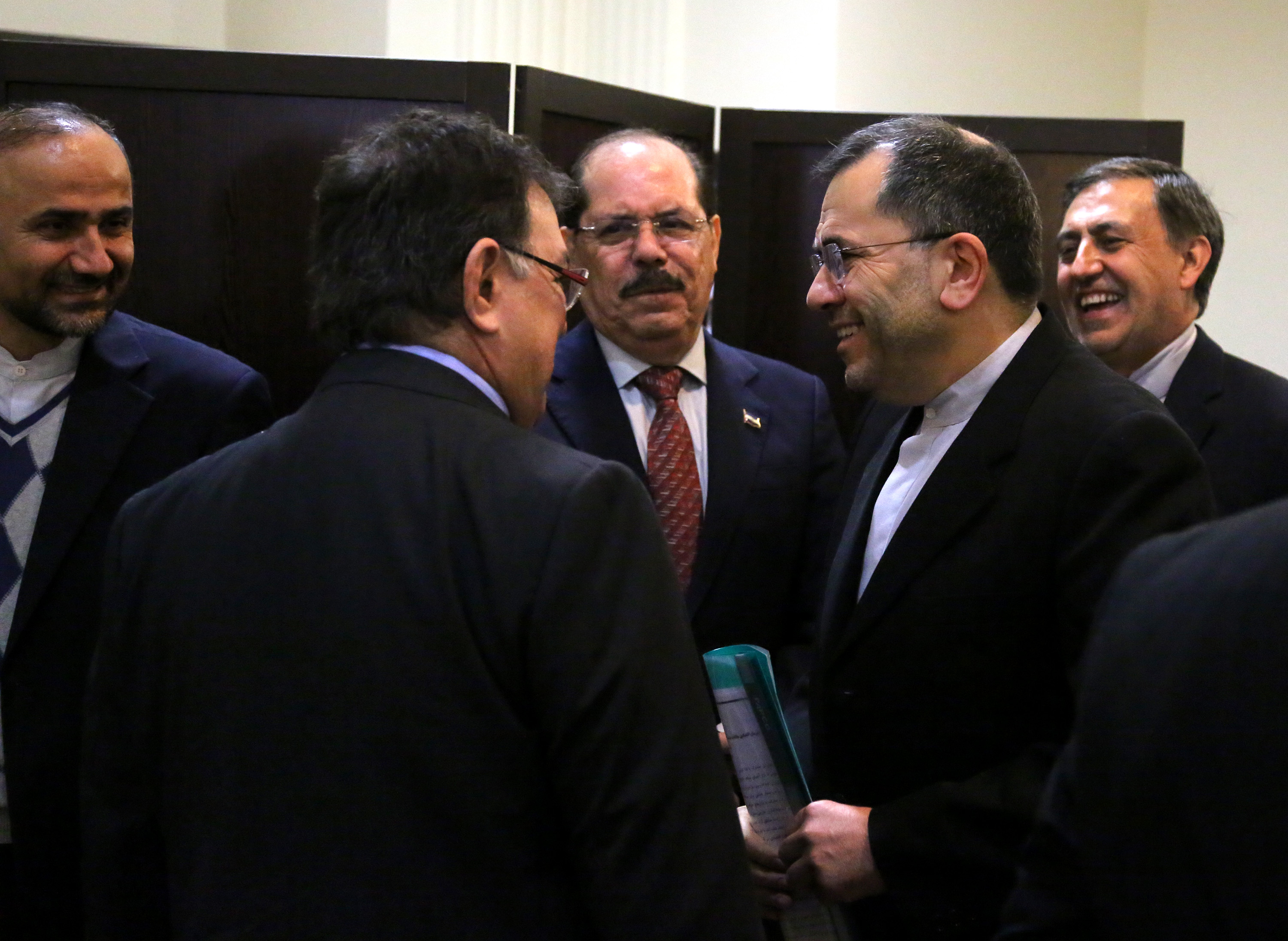 تصاویر نشست سفرای لاتین با تخت&zwnj;روانچی