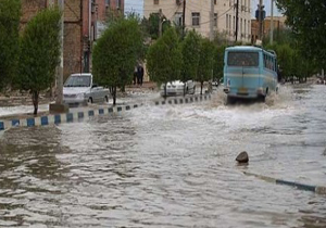 هشدار آب گرفتگی معابر در 5 استان کشور/آسمان 5 استان کشور برفی و بارانی است