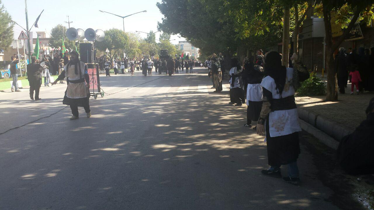 لرستان و شیراز غرق در عزا و سوگ+ تصاویر