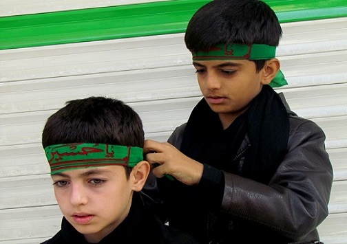 حضور عاشقان امام حسین(ع) در روز عاشورای حسینی+ تصاویر