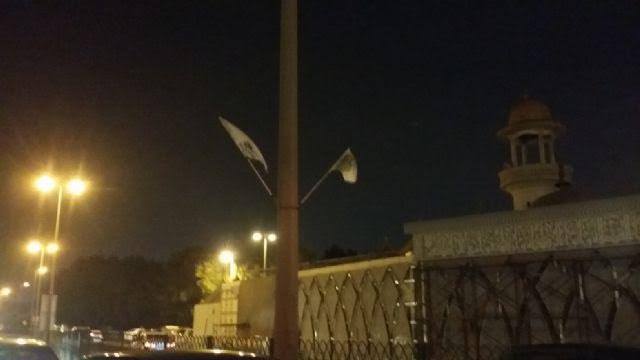 به چالش کشیدن 