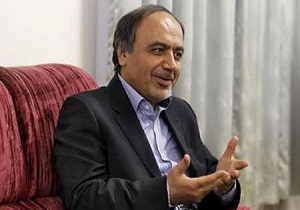 رئیس‌جمهور درخلال یک هفته دو دعوتنامه برای سفر به پاریس دریافت کرده است