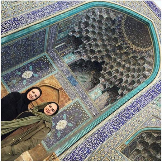 گلاره عباسی و نرگس خانم آبیار در اصفهان + عکس