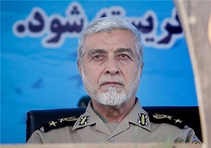 فرمانده کل ارتش از دانشگاه هوایی شهید ستاری بازدید کرد