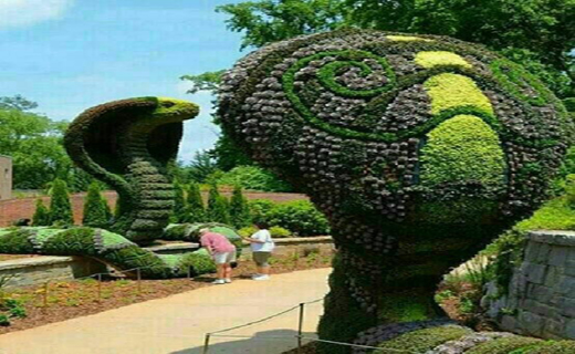 آراستن بوته ها به صورت خلاقانه در انگلیس+ تصاویر
