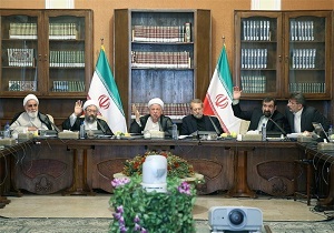 مهلت اجرای آزمایشی قانون ارتقای سلامت نظام اداری تا سه سال و نیم تمدید شد
