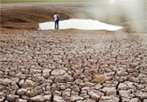 کاهش یک و نیم متری آب سفره های دشت قزوین در سال