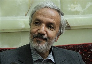 مداح باید در معنویات جلوتر و در مادیات عقب‌تر از دیگران باشد