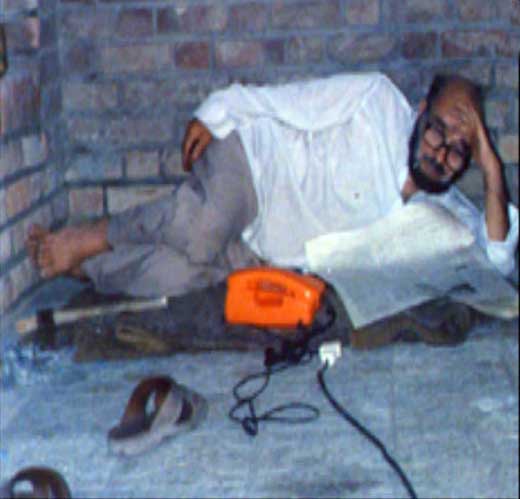روزنامه خواندن به سبک علامه جعفری