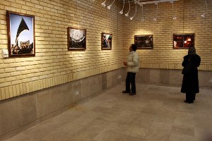 گشایش نمایشگاه عکس پا به پای اربعین»در تبریز