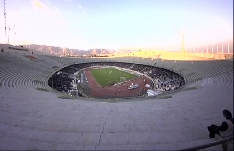 در برنامه نود چه گذشت؟ + تصاویر در برنامه نود چه گذشت؟ + تصاویر