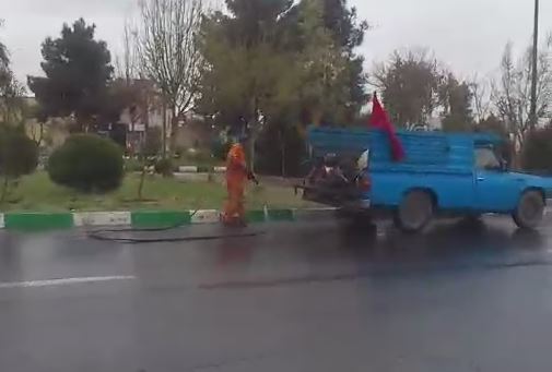 شستن خیابان زیر باران! + فیلم