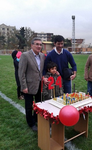 گزارش تولد هانی نوروزی در تمرین پرسپولیس+ عکس