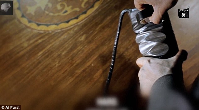 داعش با انتشار ویدیوی جدیدی، نیویورک را تهدید به بمب&zwnj;گذاری کرد+ تصاویر