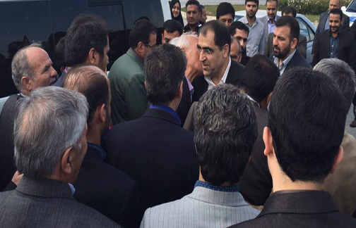 وزیر بهداشت وارد شهر خمین شد