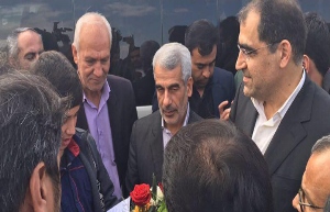حضور وزیر بهداشت درمان و آموزش پزشکی در بیت تاریخی امام(ره) در خمین