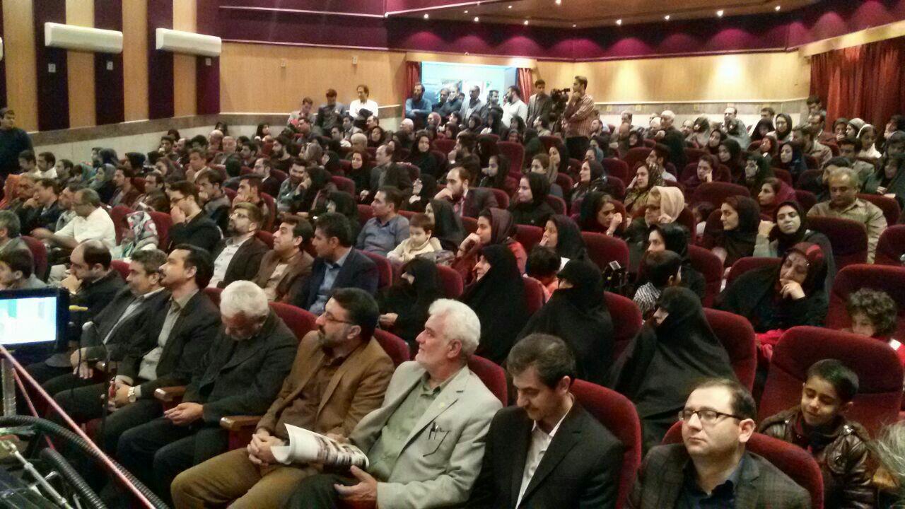 امروز فرهنگ ایثار وشهادت معادلات نظام سلطه را برهم زده است