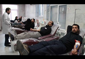استقبال پرشور عزاداران حسينی جهت اهدای خون در شهر مقدس قم