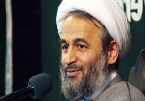 رسماً گفته می‌شود در منابر سیاسی صحبت نکنید!