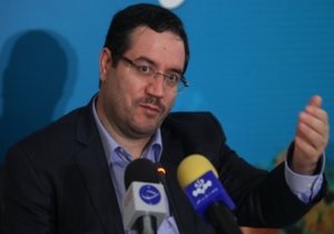 برجام تیغی دو لبه است / تاکید مجدد بر لزوم لغو تحریم‌ها در نامه رهبر انقلاب