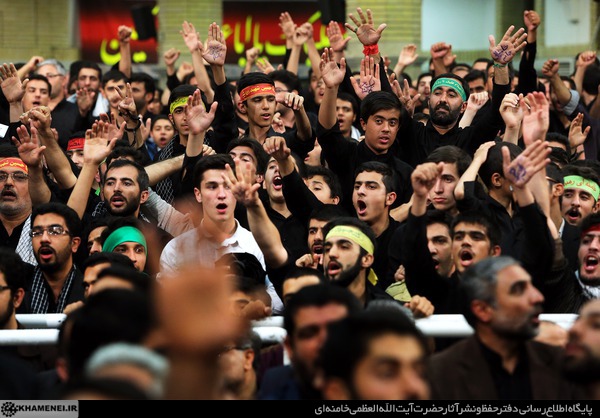پنجمین شب مراسم عزاداری حضرت اباعبدالله الحسین(ع) با حضور رهبر انقلاب