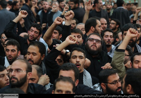 پنجمین شب مراسم عزاداری حضرت اباعبدالله الحسین(ع) با حضور رهبر انقلاب