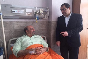 عیادت وزیر بهداشت از گودرزی