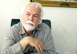 مسئولان ما باید یاد صف‌های طویل گیشه را زنده کنند