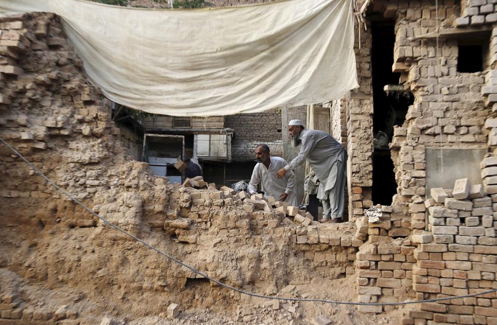 تصاویری از زلزله مرگبار افغانستان