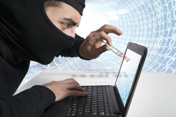 دزدی سایبری چهار میلیون  انگلیسی