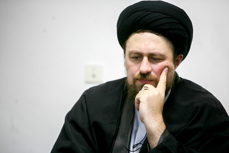 اصلاح‌طلبان و اصولگرایان معتدل از کاندیداتوری"حسن خمینی"در خبرگان استقبال می‌کنند