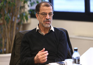 «مردی با جین آبی» برای مخاطب کنجکاوی ایجاد می‌کند