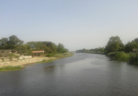 محو باران در ساحل چمخاله