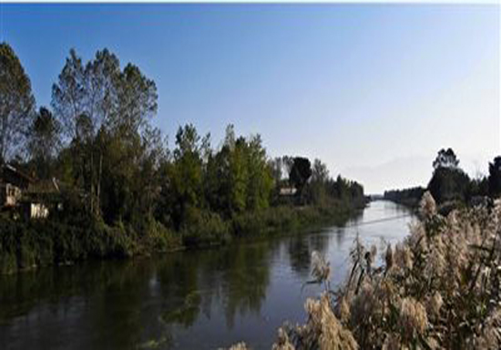 محو باران در ساحل چمخاله