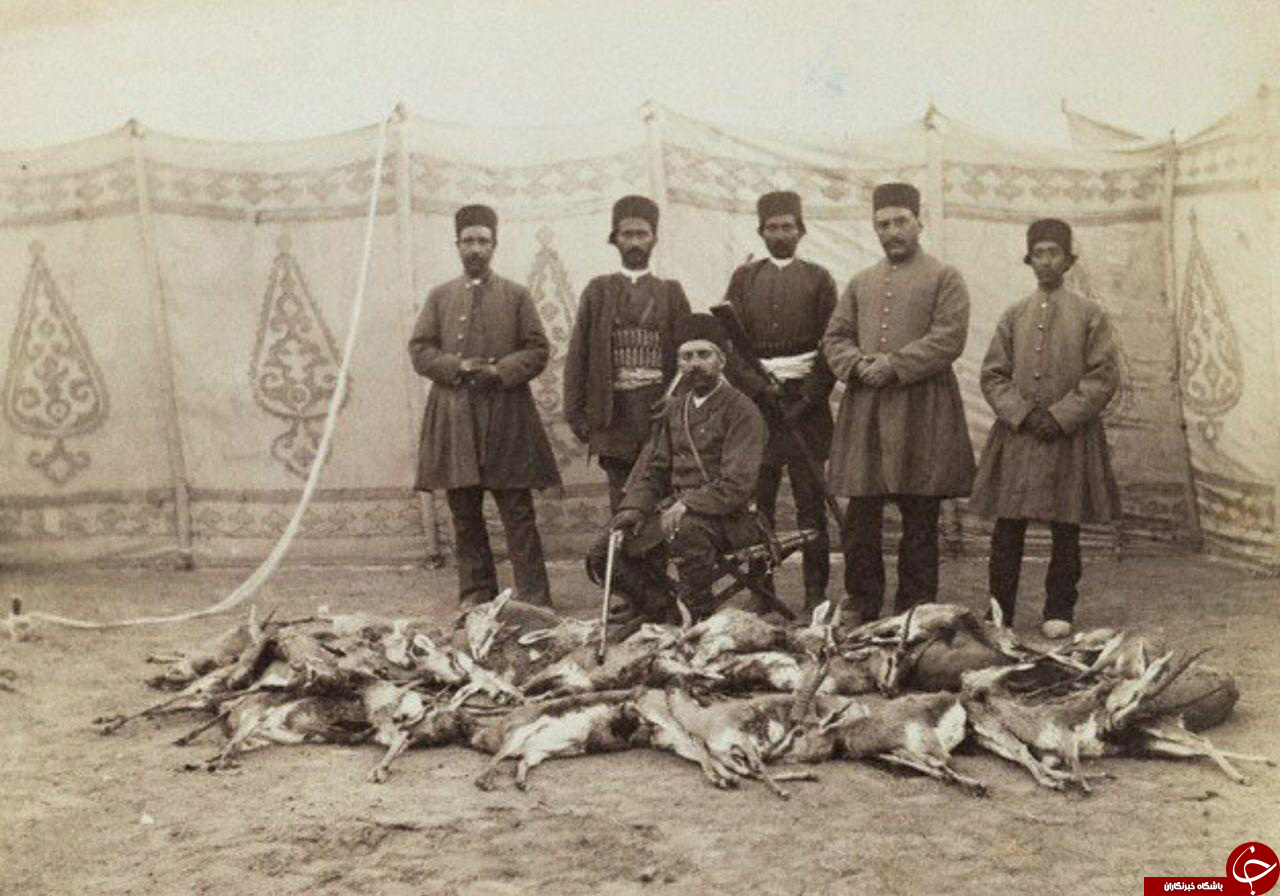 شکار بی رویه غزال به دست شکارچیان قاجاری+عکس