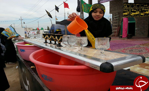 عشق بدون مرز / یادگاریهای اربعین در مسیر کربلا عشق بدون مرز / یادگاریهای اربعین در مسیر کربلا