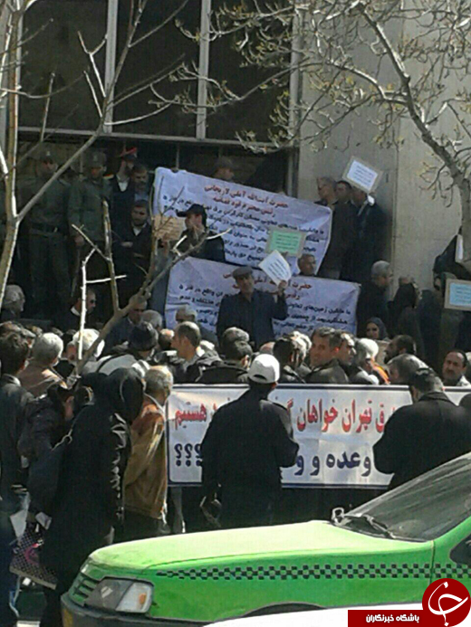 تجمع اعتراضی مالکان زمین&zwnj;های فاز 5 هشتگرد + تصاویر