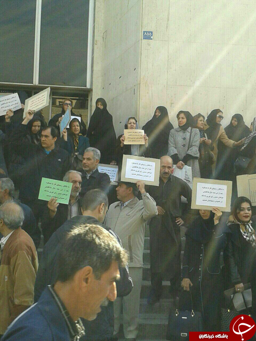 تجمع اعتراضی مالکان زمین&zwnj;های فاز 5 هشتگرد + تصاویر