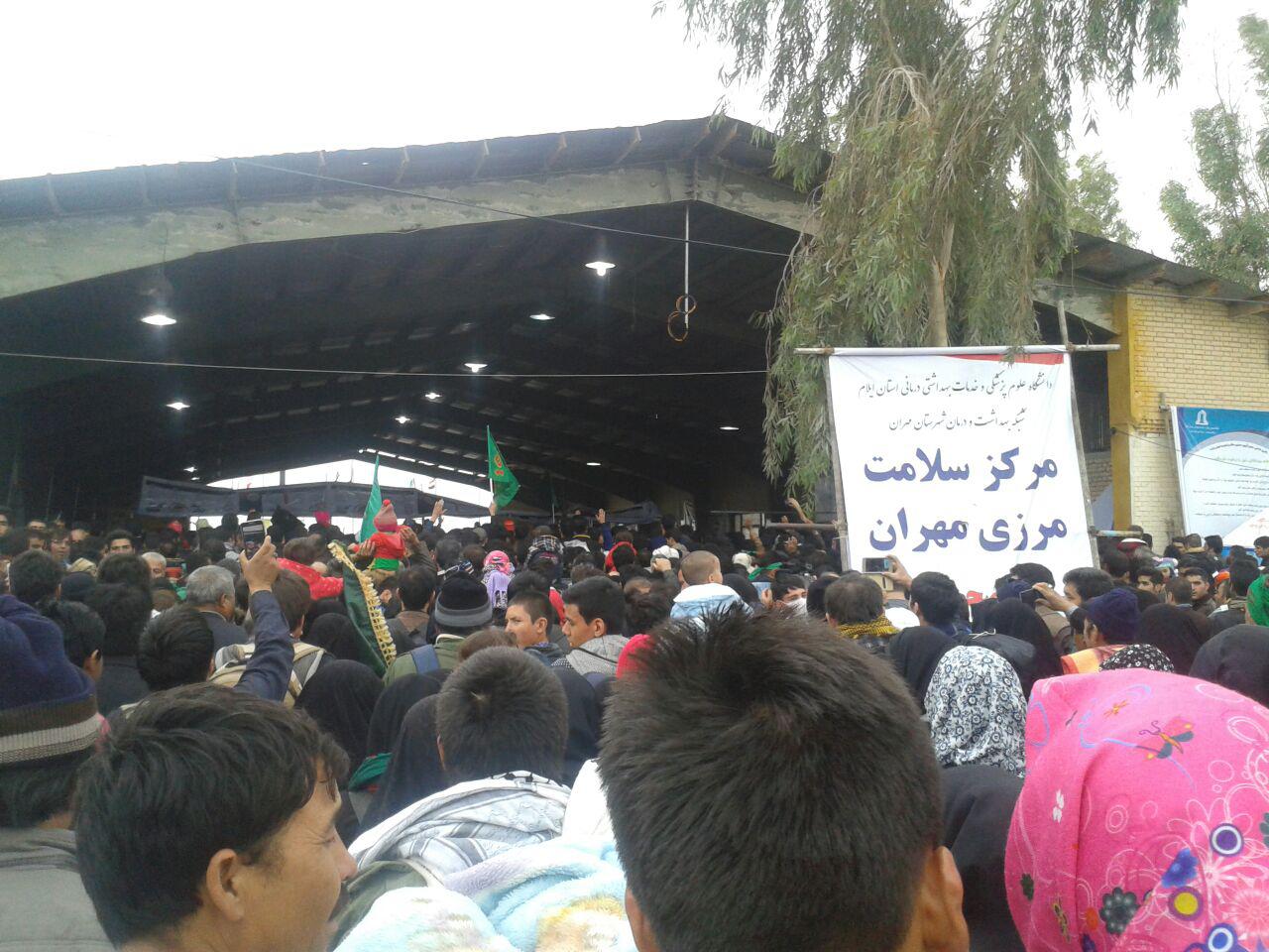 ازدحام جمعیت در مرز مهران+ تصاویر