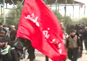 حرکت زائران حسینی به سمت کربلا + فیلم