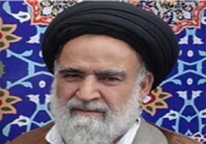 حوزه فرهنگی و علمی از نفوذ دشمنان مصون بماند
