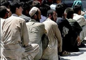 اتباع افغان مجاز در استان بیمه می شوند