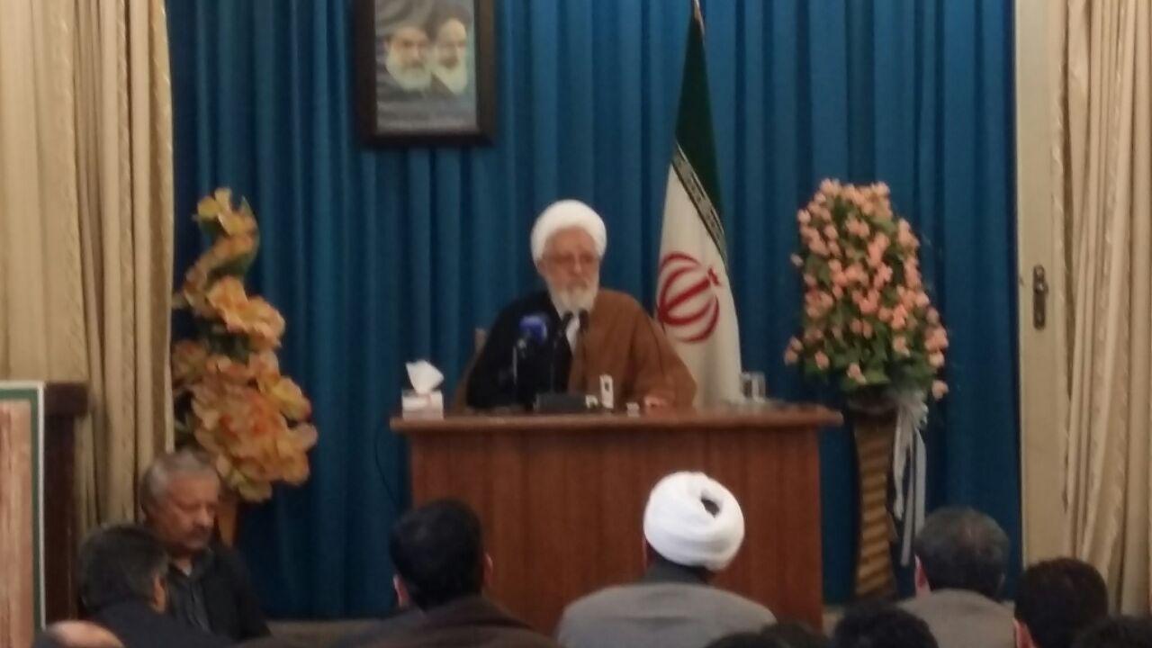 جوانان جامعه ما پاک ترین جوانان هستند