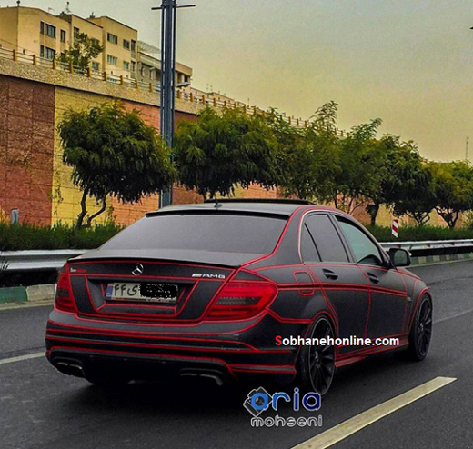 بنز مدل C200 با نورپردازی ترون لاین+عکس
