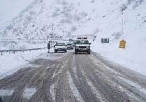 مسدودشدن راه های روستایی کردستان براثربارش برف