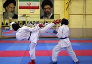 رقابت های کاراته انتخابی بانوان استان برگزار می شود
