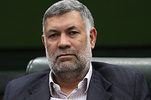 وزیر بهداشت جای حضور در دانشگاه برای آنفلوآنزا جلسه فوری تشکیل می&zwnj;داد/ دارو در داروخانه&zwnj;های کرمان پیدا نمی&zwnj;شود